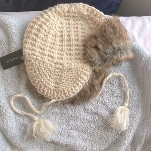 Bebe Brand New Knit & Fleece Trapper Hat w/ Faux Fur & Tassels Gorgeous